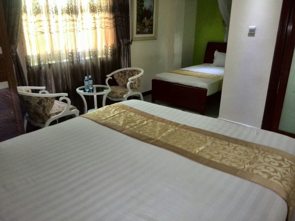 La Grande Hotel Kampala Dış mekan fotoğraf