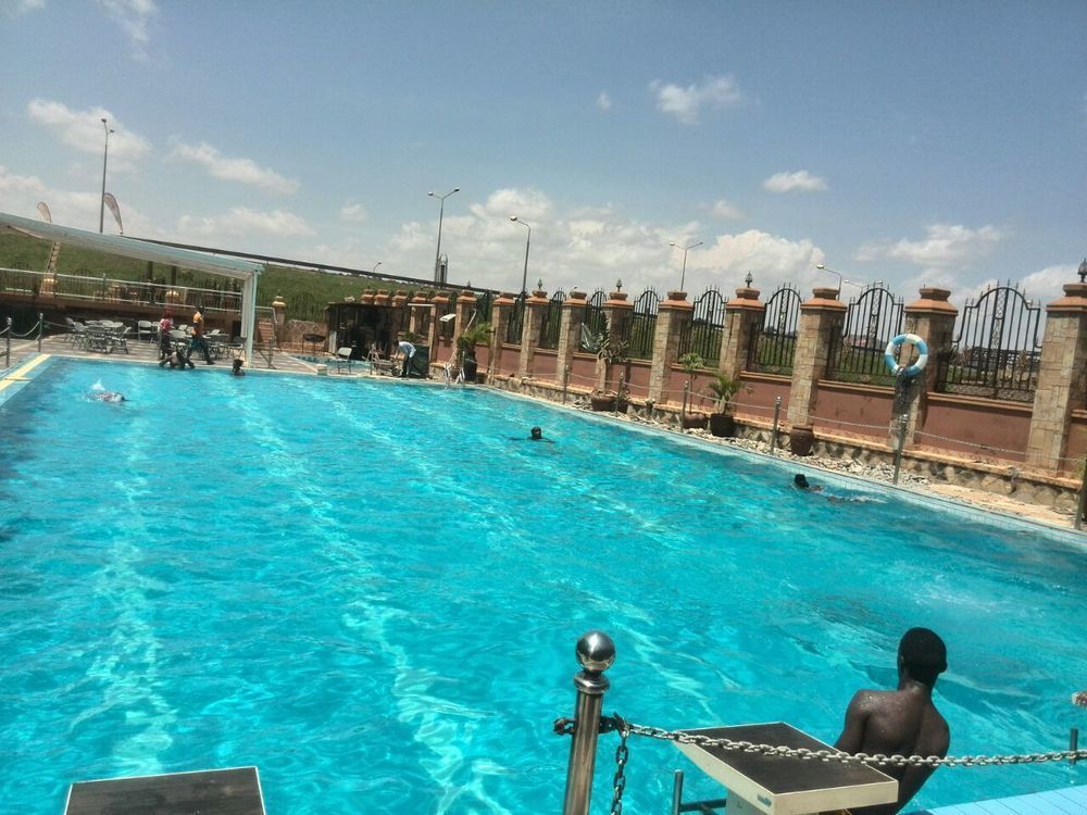 La Grande Hotel Kampala Dış mekan fotoğraf